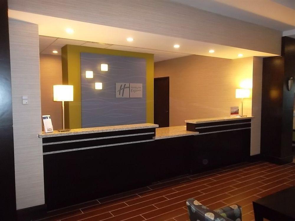 Holiday Inn Express Hotel & Suites Orlando East-Ucf Area By Ihg Alafaya Bagian luar foto