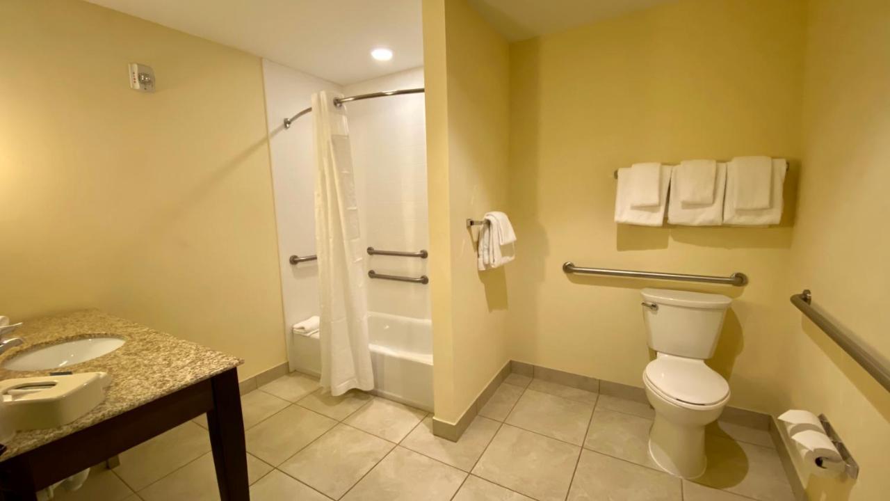 Holiday Inn Express Hotel & Suites Orlando East-Ucf Area By Ihg Alafaya Bagian luar foto