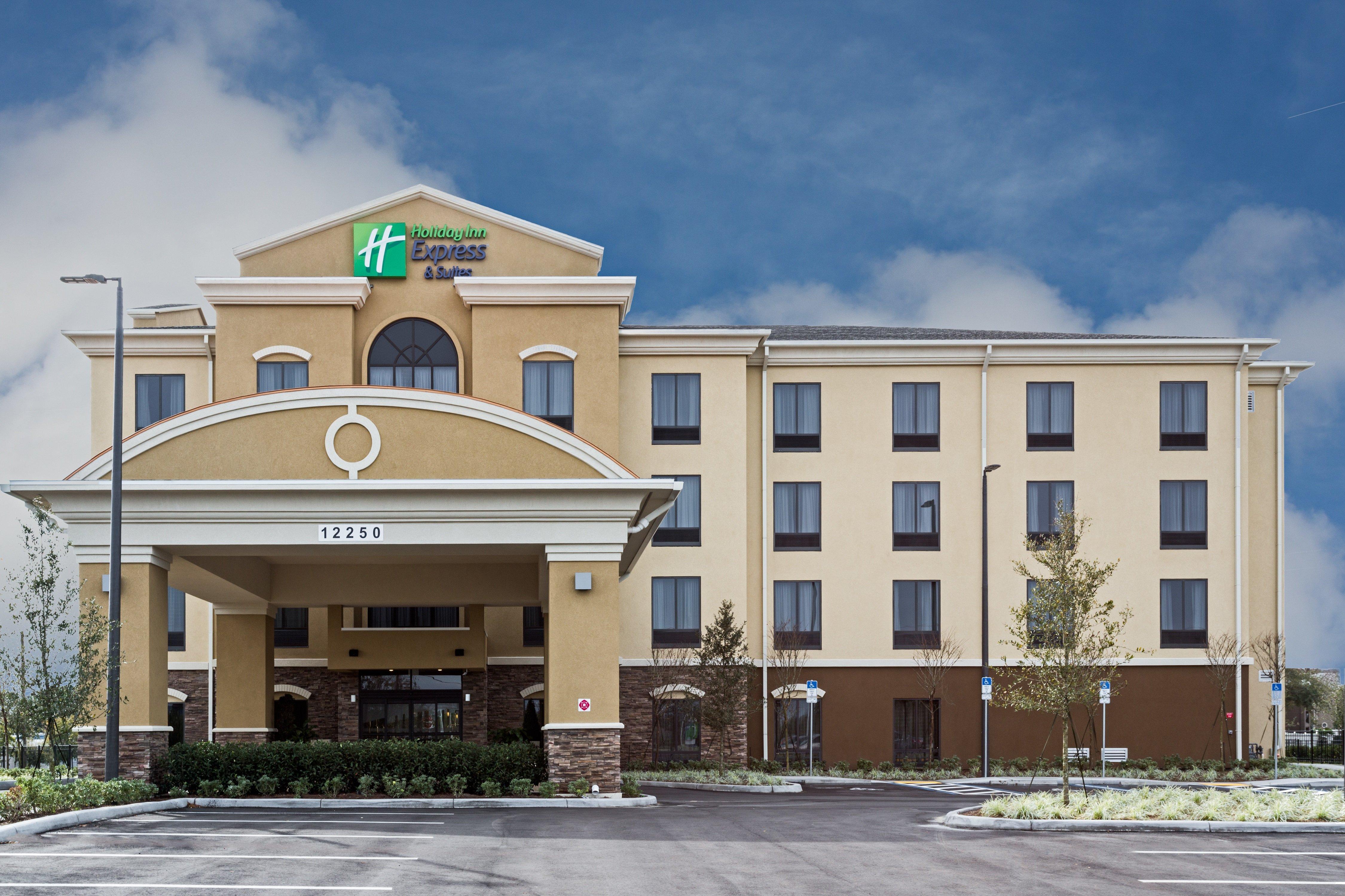 Holiday Inn Express Hotel & Suites Orlando East-Ucf Area By Ihg Alafaya Bagian luar foto