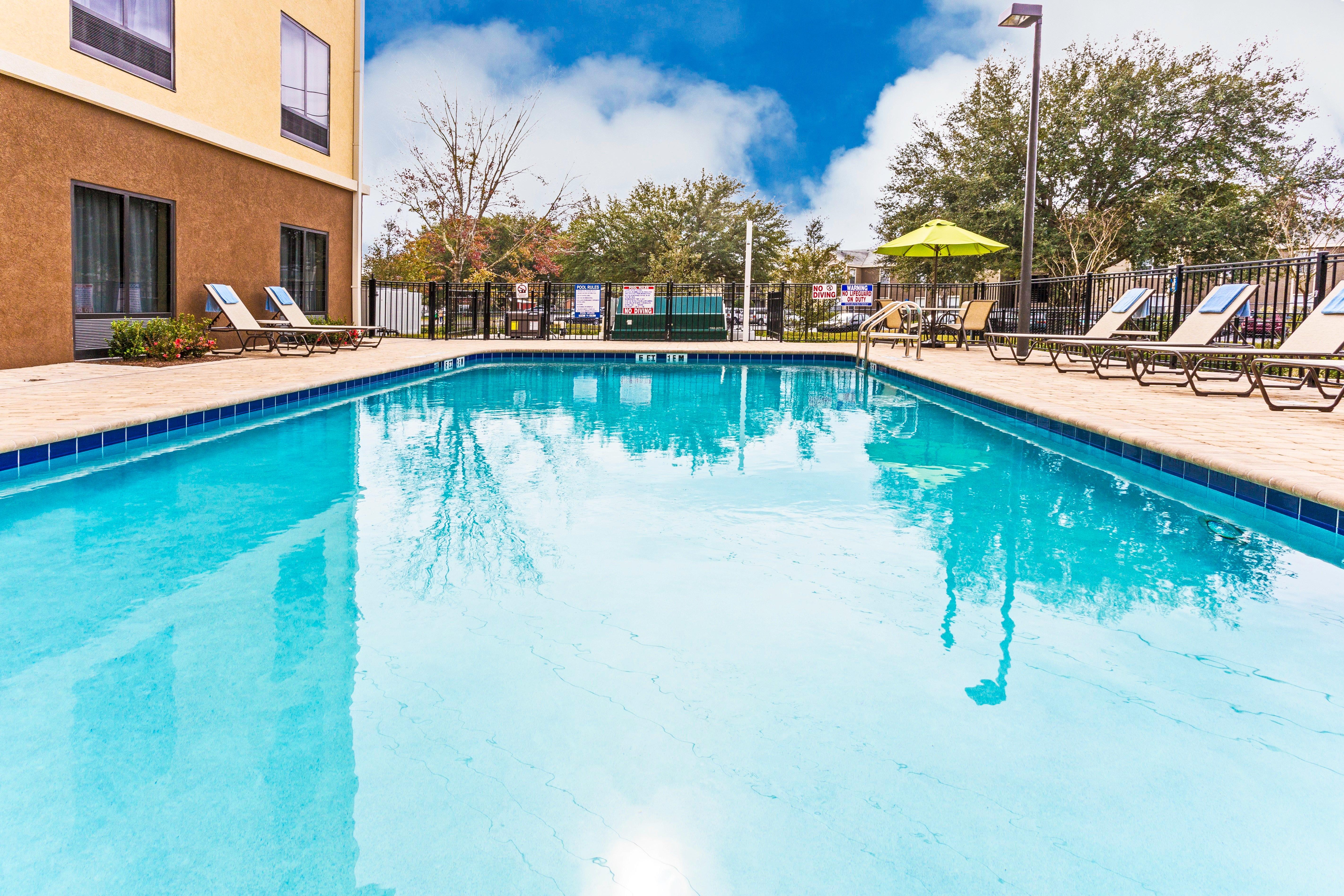 Holiday Inn Express Hotel & Suites Orlando East-Ucf Area By Ihg Alafaya Bagian luar foto