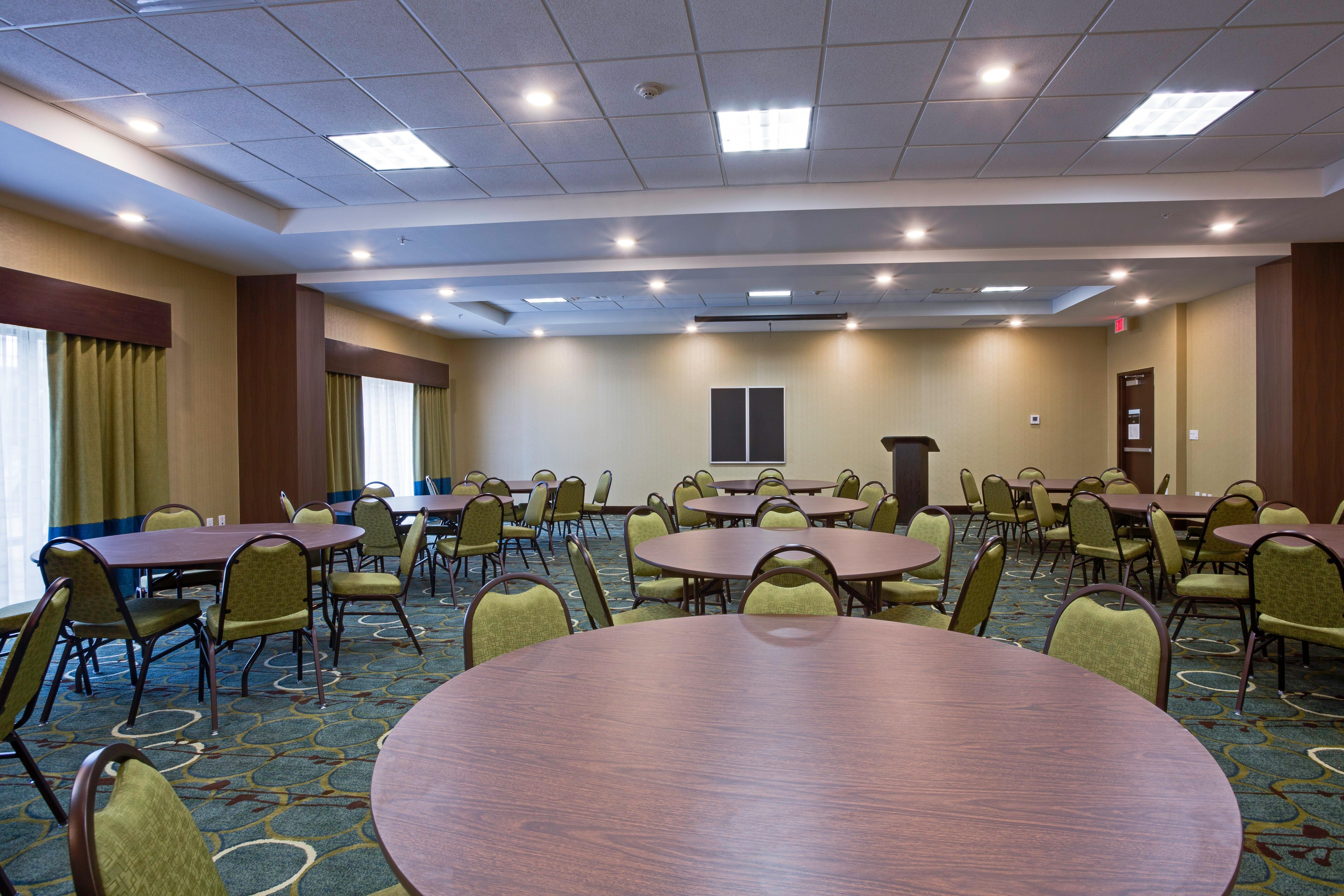 Holiday Inn Express Hotel & Suites Orlando East-Ucf Area By Ihg Alafaya Bagian luar foto