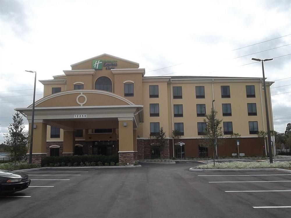 Holiday Inn Express Hotel & Suites Orlando East-Ucf Area By Ihg Alafaya Bagian luar foto